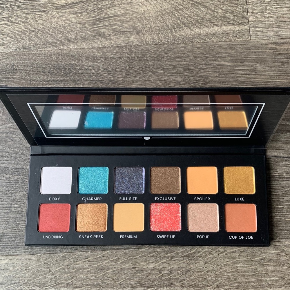 Boxycharm “Community” Palette